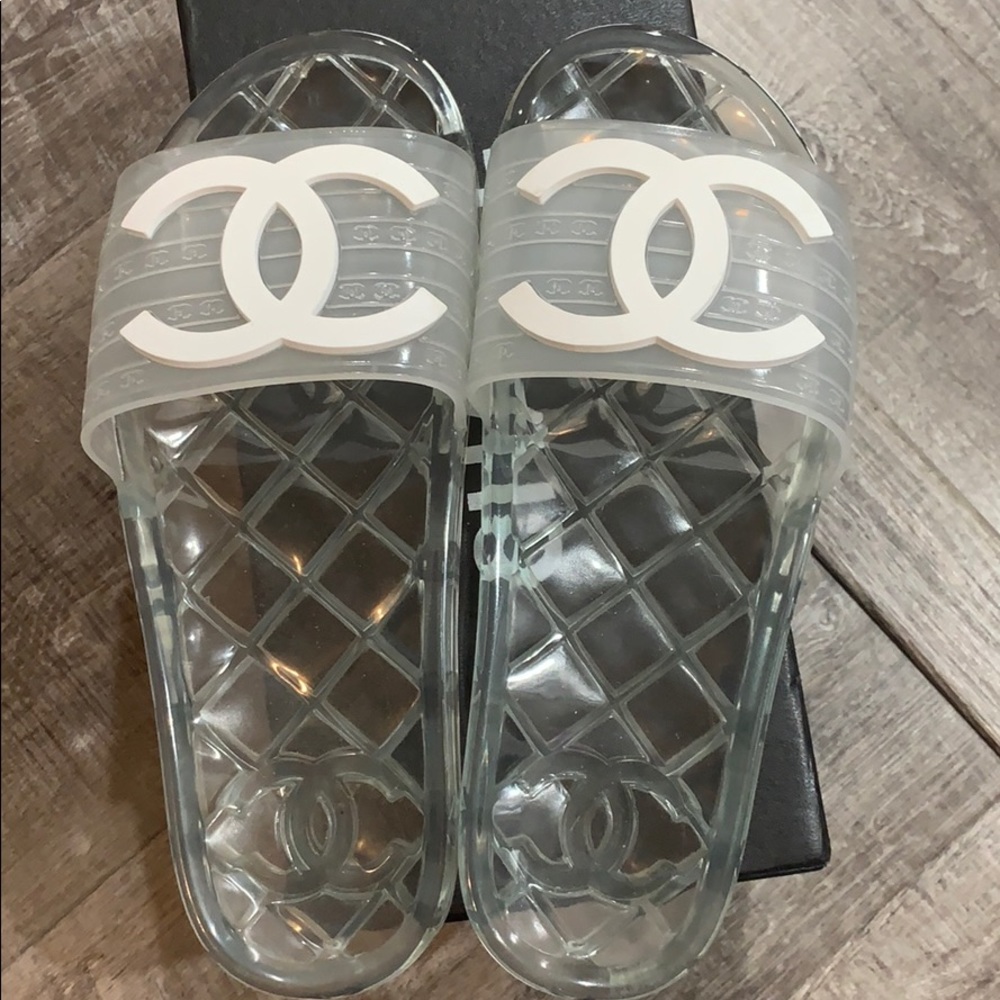 Pool slides
